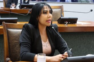 janad-valcari-solicita-implantacao-de-uti-e-clinica-de-hemodialise-no-hospital-regional-de-gurupi