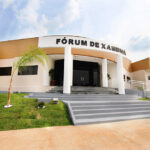 juri-condena-cinco-homens-por-assassinato-e-organizacao-criminosa;-penas-somadas-chegam-a-139-anos-de-prisao