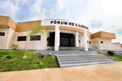 juri-condena-cinco-homens-por-assassinato-e-organizacao-criminosa;-penas-somadas-chegam-a-139-anos-de-prisao