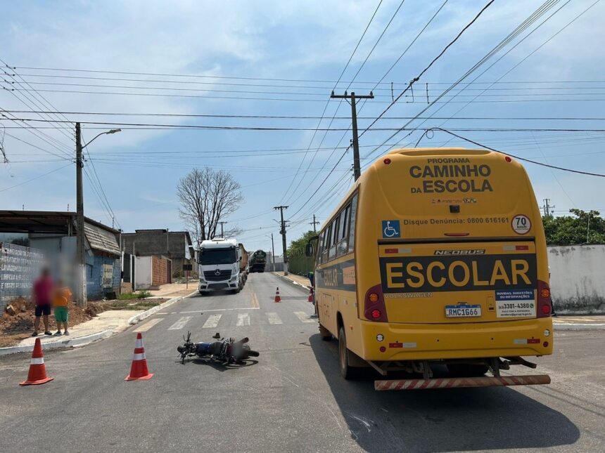 acidente-entre-moto-e-onibus-escolar-deixa-um-homem-morto-em-cruzamento-de-gurupi