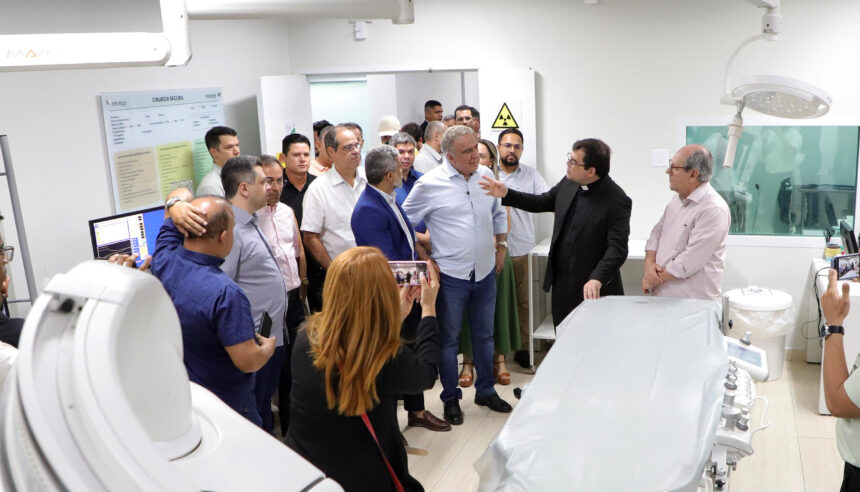 em-meio-a-cenario-de-dividas-na-saude,-laurez-visita-hospital-dom-orione-e-diz-que-se-compromete-a-pagar-servico-prestado-em-dia