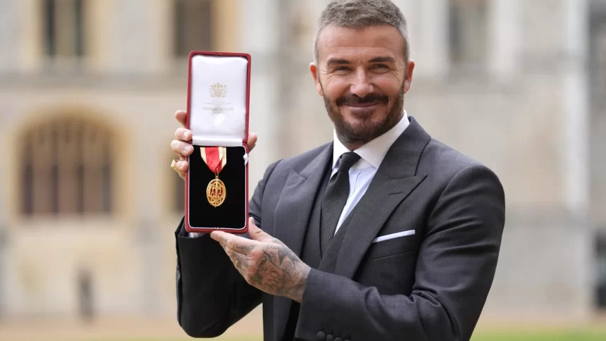 david-beckham-e-condecorado-cavaleiro-pelo-rei-charles-3o