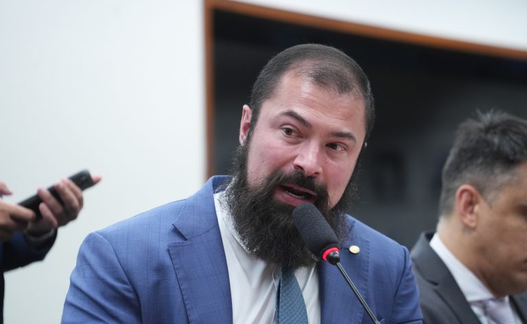 comissao-aprova-concurso-obrigatorio-na-pf-e-policias-civis-quando-vagas-superarem-5%-do-efetivo