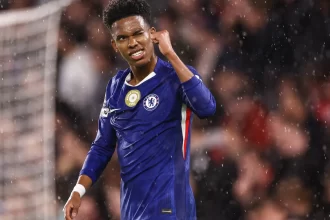 chelsea-supera-vacilos-de-zagueiro-e-busca-empate-com-qarabag-na-champions