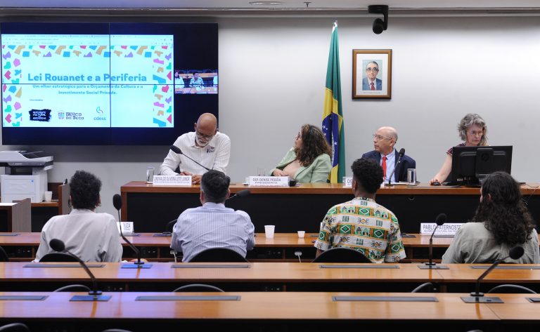 movimentos-culturais-reivindicam-aprovacao-de-lei-nacional-de-fomento-a-cultura-da-periferia