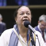 comissao-aprova-projeto-que-limita-acumulacao-da-aposentadoria-de-ex-congressista-com-mandato-local