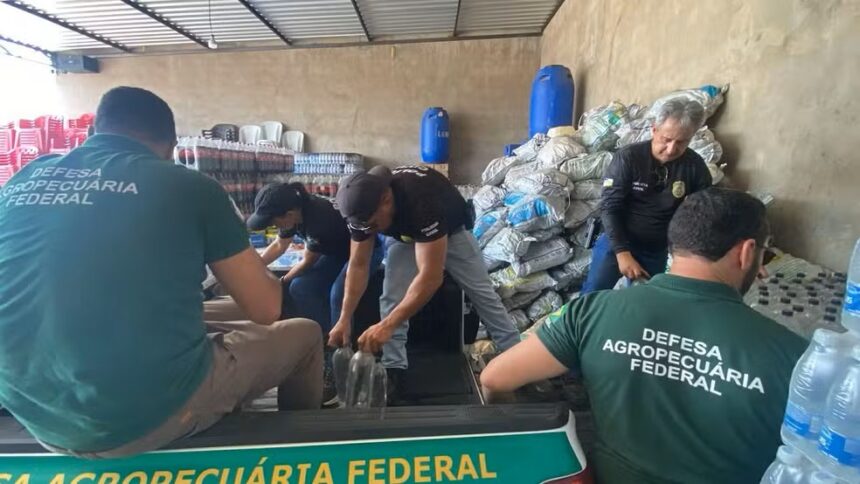 fabrica-clandestina-de-cachaca-e-fechada-e-bebidas-sem-registro-sao-apreendidas-durante-operacao-no-sul-do-tocantins