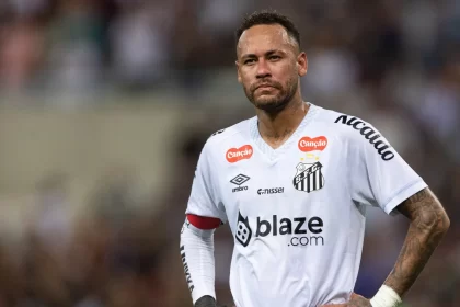 neymar-e-relacionado-para-jogo-com-flamengo-apos-ser-desfalque-em-classico