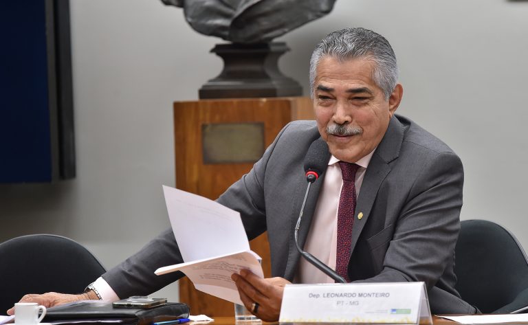 comissoes-debatem-novas-relacoes-de-trabalho-e-o-papel-do-judiciario