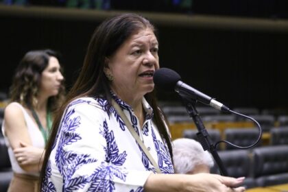 ccj-aprova-prioridade-em-matricula-para-filhos-de-mulheres-vitimas-de-violencia-domestica