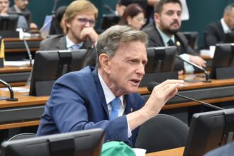 comissao-aprova-regulamentacao-da-profissao-de-mergulhador-profissional