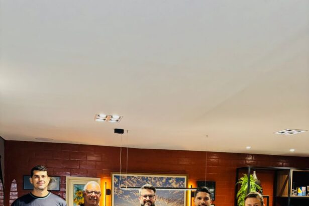 mantoan-apoia-corrida-contra-o-cancer,-que-une-esporte-e-solidariedade