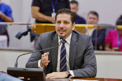 olyntho-garante-investimentos-em-saude,-educacao-e-infraestrutura-na-ldo-2026