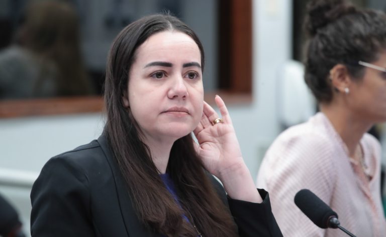 comissao-aprova-projeto-para-incentivar-inclusao-de-mulheres-na-ciencia