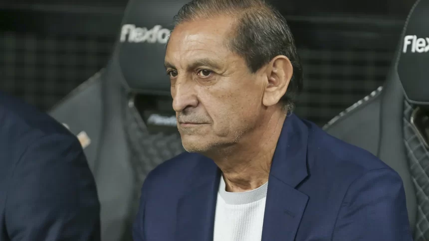 tecnico-do-inter-se-desculpa-apos-falar-que-‘futebol-nao-e-para-meninas’