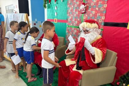 cartinhas-da-campanha-papai-noel-dos-correios-estao-disponiveis-para-adocao;-veja-onde-e-como-ajudar