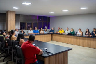 laurez-moreira-transfere-gabinete-para-sede-da-ses/to-onde-despacha-com-secretariado-e-equipe-tecnica-para-monitorar-de-perto-a-situacao-da-saude-no-tocantins