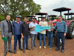 deputado-moisemar-prestigia-entrega-de-maquinarios-e-veiculos-para-municipios-atraves-da-codevasf