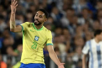 perto-da-copa,-cunha-lembra-dor-pela-ausencia-em-2022