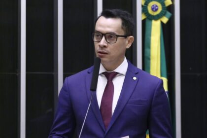 comissao-aprova-prioridade-em-capacitacao-para-cuidadores-de-pessoas-com-deficiencia