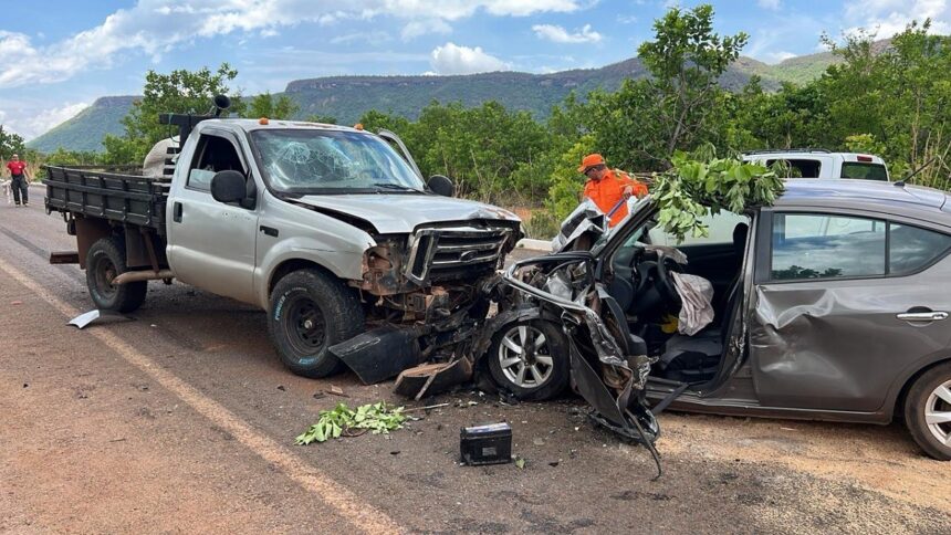 motorista-passa-mal,-invade-a-contramao-e-bate-em-caminhonete-na-br-010