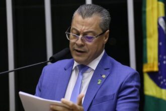 camara-aprova-permissao-de-recursos-de-emendas-para-atendimento-pre-hospitalar-realizado-por-bombeiros