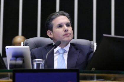 motta-aguarda-novo-parecer-sobre-projeto-do-combate-ao-crime-organizado-para-definir-votacao
