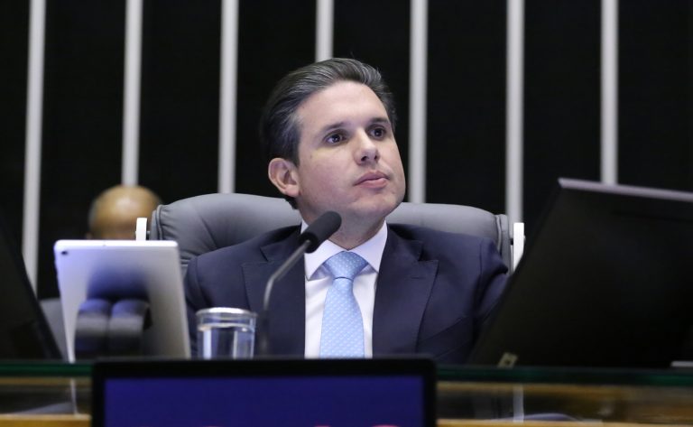 motta-aguarda-novo-parecer-sobre-projeto-do-combate-ao-crime-organizado-para-definir-votacao