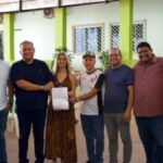 “quem-fez,-fez”:-eduardo-gomes-faz-entrega-de-ginasio-e-anuncia-pista-de-atletismo-e-r$-1-milhao-para-reforma-e-ampliacao-do-estadio-dr.-magalhaes-em-dno