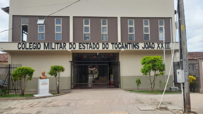 pais,-alunos-e-servidores-querem-saber-situacao-de-predio-escolar-que-teto-desabou;-governo-se-manifesta-a-gazeta