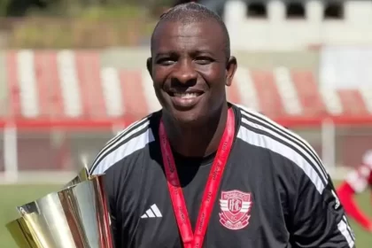 ex-jogador-do-cruzeiro-vira-motorista-de-ambulancia-em-bh