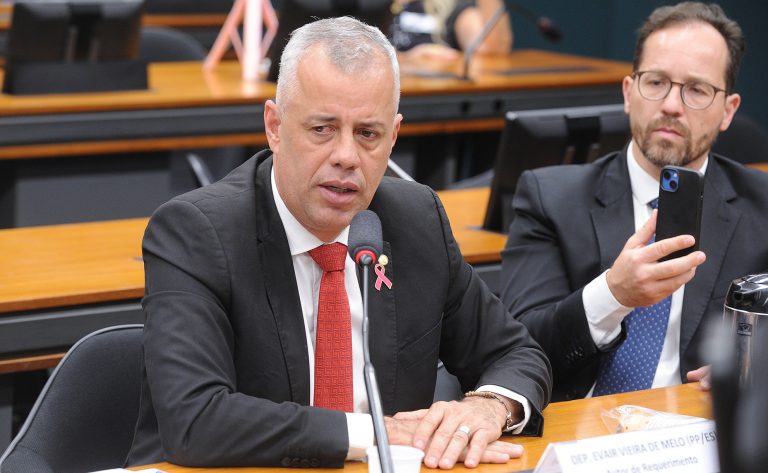 comissao-aprova-suspensao-de-financiamentos-rurais-em-roraima-devido-a-seca-e-a-incendios