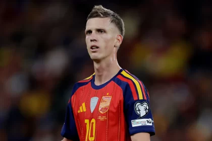 espanha-empata-com-turquia,-perde-100%-de-aproveitamento,-mas-vai-a-copa