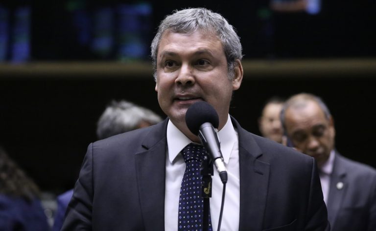 deputados-governistas-dizem-que-versao-aprovada-para-projeto-antifaccao-vai-dificultar-acoes-da-pf