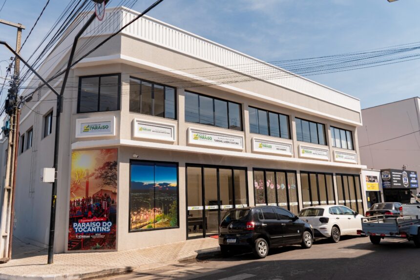 gestao-celso-morais-inaugura-predio-no-centro-de-paraiso,-que-reune-cinco-secretarias-municipais