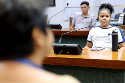 aleto-recebe-estudantes-de-alvorada,-bom-jesus-e-pedro-afonso-no-projeto-visita-guiada