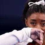 simone-biles-conta-problemas-com-implantes-de-silicone-e-admite-susto-apos-cirurgia