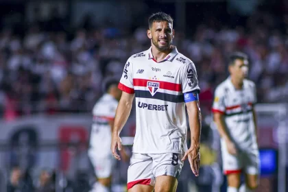 sao-paulo-encara-juventude-para-tentar-vencer-a-1a-na-vila-e-buscar-algum-animo-no-brasileirao