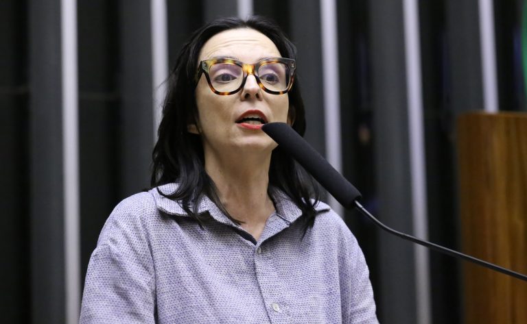 comissao-aprova-regras-para-acompanhamento-de-operacoes-envolvendo-pessoas-expostas-politicamente