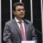 camara-aprova-projeto-que-aumenta-remuneracao-dos-servidores-do-tcu
