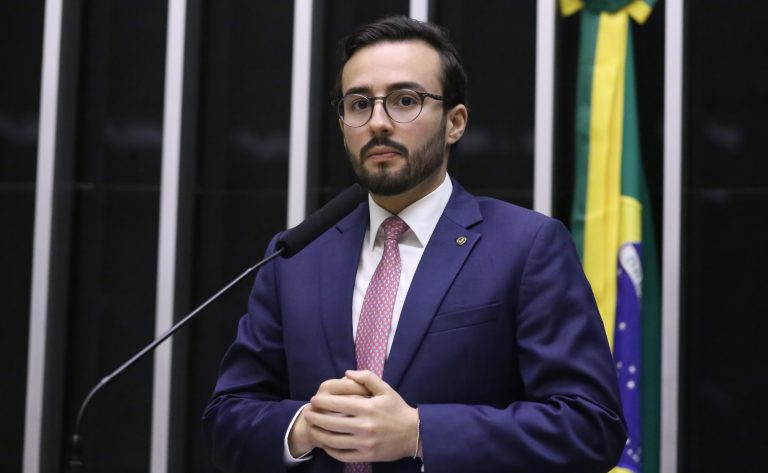 camara-aprova-dispensa-de-licitacao-em-obras-executadas-pelo-exercito-em-parceria-com-orgaos-publicos