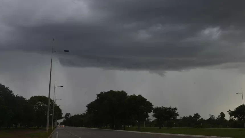 tocantins-tem-alertas-de-chuvas-intensas-para-o-fim-de-semana;-confira-previsao