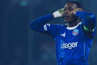 atacante-e-suspenso-na-franca-apos-dizer-que-nao-sabia-onde-clube-ficava