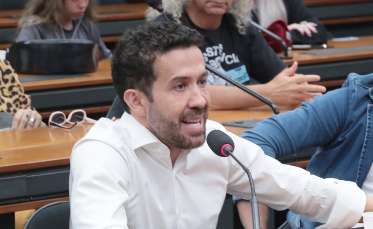 conselho-de-etica-abre-dois-processos-disciplinares-contra-o-deputado-andre-janones