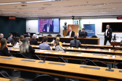 tributacao-alta-e-falta-de-acesso-a-dermatologistas-agravam-cenario-do-cancer-de-pele-no-brasil