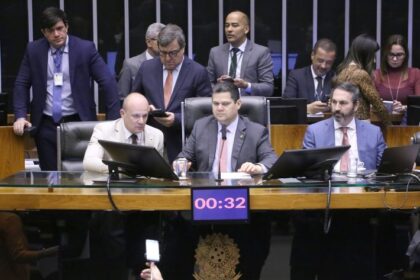 congresso-aprova-lei-de-diretrizes-orcamentarias-de-2026-com-meta-de-superavit