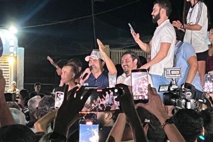 video:-wanderlei-barbosa-chega-a-palmas-e-e-recebido-com-festa-apos-liminar-derrubar-afastamento-do-cargo-de-governador