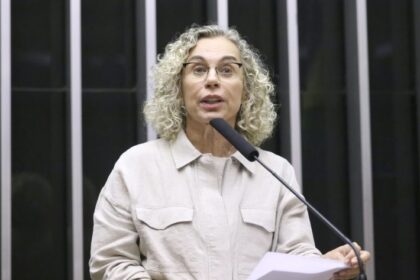 comissao-aprova-obrigatoriedade-de-exame-pre-operatorio-antes-de-procedimentos-esteticos