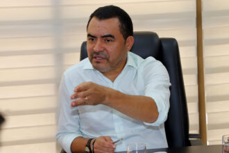 wanderlei-retorna-alguns-aliados-para-o-1o-escalao:-bruno-volta-para-a-ssp,-fabio-para-a-educacao-e-milton-neris-assume-industria-e-comercio 