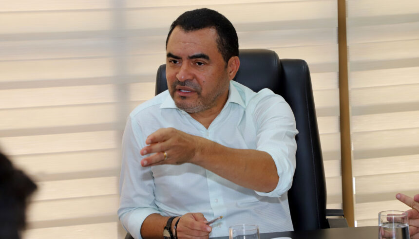 wanderlei-retorna-alguns-aliados-para-o-1o-escalao:-bruno-volta-para-a-ssp,-fabio-para-a-educacao-e-milton-neris-assume-industria-e-comercio 